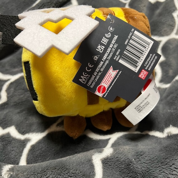 Minecraft Bee Plush by Mattel - New with Tags - Picture 8 of 13